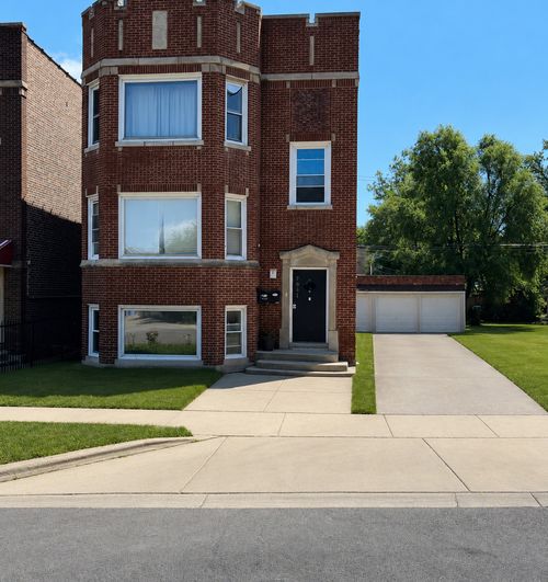 7961 S Essex Ave, CHICAGO, IL, 60617-1213 | Card Image