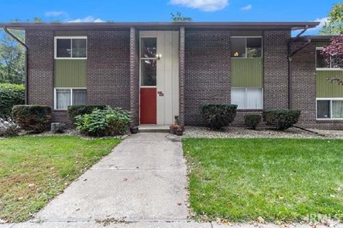 923-2500 Topsfield Rd, South Bend, IN, 46614-2438 | Card Image