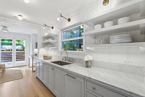 7 Grove Avenue, Corte Madera, CA, 94925 | Card Image