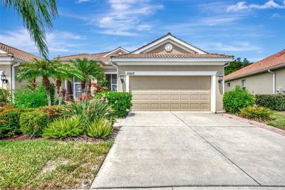 10852 Lerwick Circle, House other with 2 bedrooms, 2 bathrooms and null parking in Englewood FL | Image 2