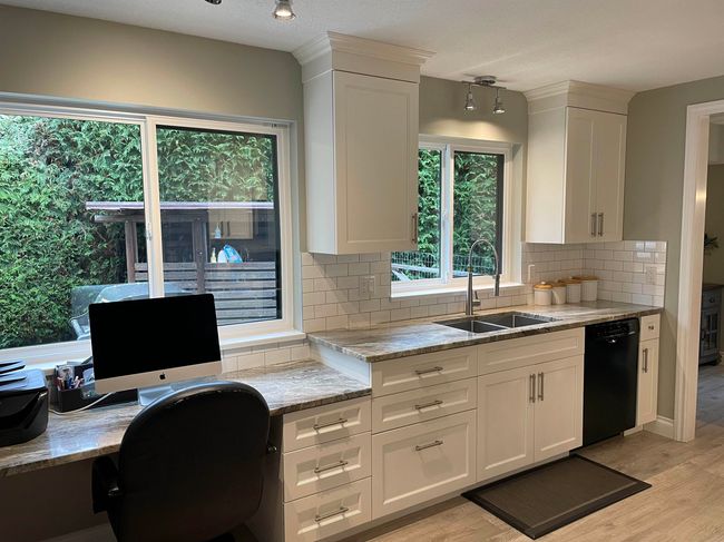27171 112 Ave, House other with 3 bedrooms, 2 bathrooms and 9 parking in Maple Ridge BC | Image 10