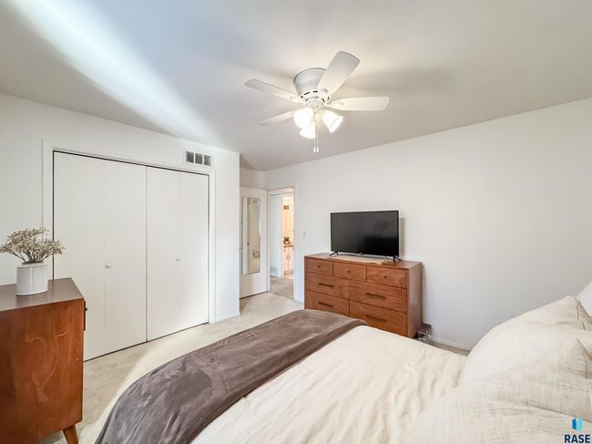 APT-304 - 3608 S Gateway Blvd, Condo with 2 bedrooms, 1 bathrooms and null parking in Sioux Falls SD | Image 16