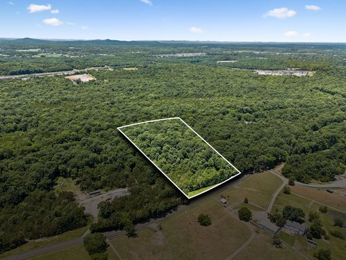 9346 Christiana Fosterville Rd, Christiana, TN, 37037-5515 | Card Image