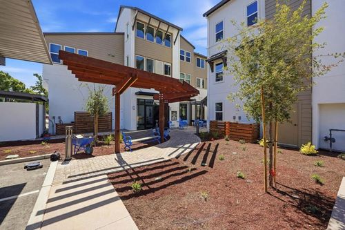 302-17050 Depot St, Morgan Hill, CA, 95037-3969 | Card Image