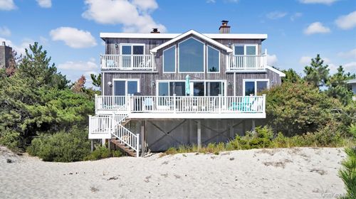 431 Dune Rd, Southampton, NY, 11968-4714 | Card Image