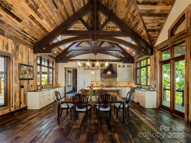 93 N Snow Ridge Dr, House other with 5 bedrooms, 7 bathrooms and null parking in Hendersonville NC | Image 18