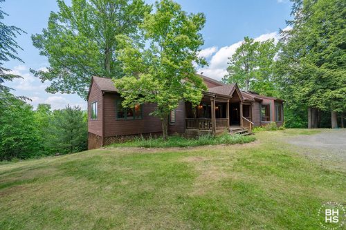 147 Jackson Rd, Keene, NY, 12942-1803 | Card Image