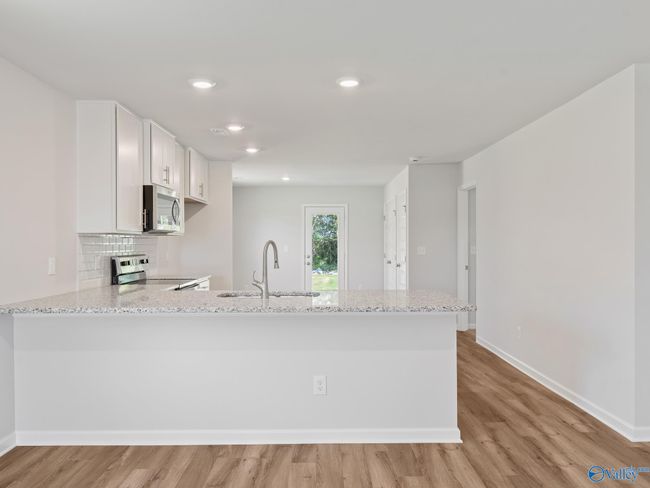 27943 Chalmers Cir, House other with 3 bedrooms, 2 bathrooms and null parking in Harvest AL | Image 11