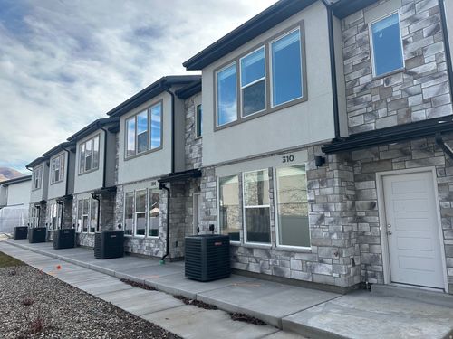 5-310 750 W, Ogden, UT, 84404 | Card Image