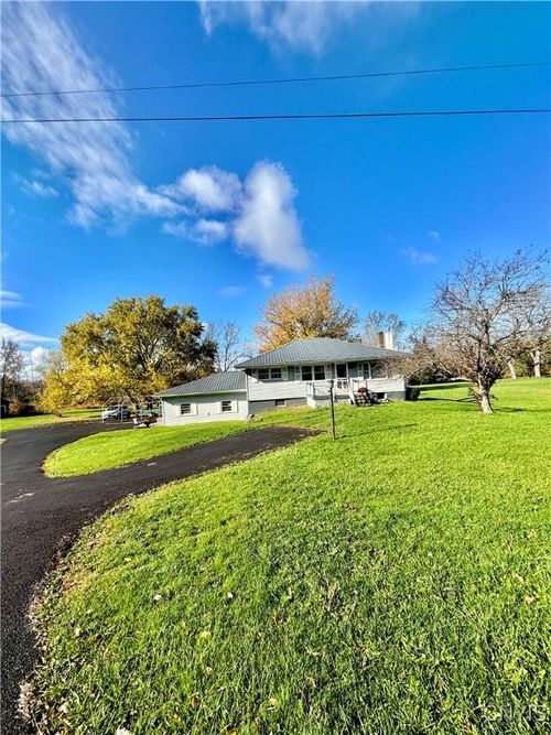 6939 State Route 90 N, Cayuga, NY, 13034-3210 | Card Image