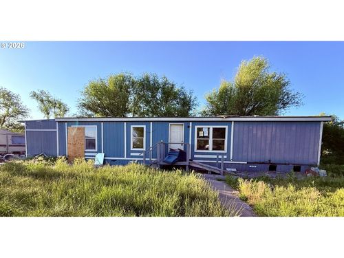 200 Bigham Brown Rd, Eagle Point, OR, 97524-7955 | Card Image