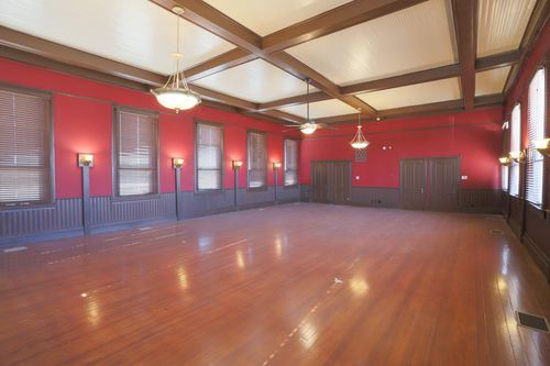 a-402 W 3rd Street, McGregor, TX, 76657 | Card Image