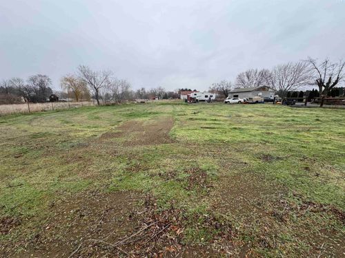 2801 Road 96, Pasco, WA, 99301-1589 | Card Image