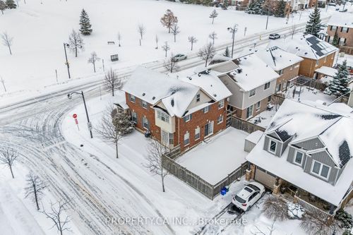 681 Bennett Boulevard, Milton, ON, L9T6A8 | Card Image