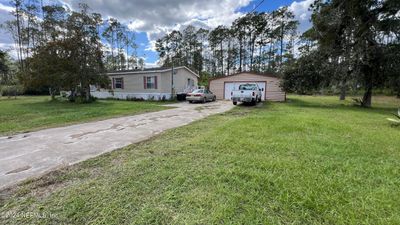 105 Tamarac Court, House other with 3 bedrooms, 2 bathrooms and null parking in Georgetown FL | Image 2