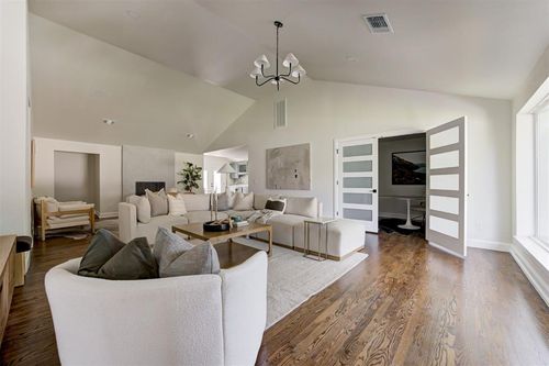 1508 Brighton Avenue, The Village, OK, 73120 | Card Image