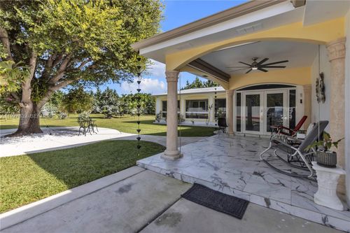 17300 292nd St, Homestead, FL, 33030-2540 | Card Image