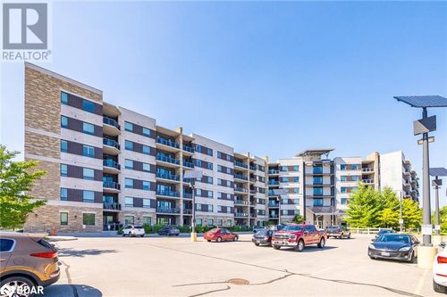 112-33 Whitmer St, Milton, ON, L9T8P9 | Card Image