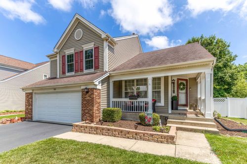 531 Crystal Pl, Gurnee, IL, 60031-4075 | Card Image