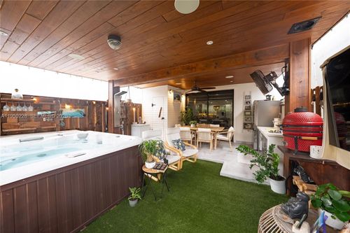 23420 Sw 110th Ave, Homestead, FL, 33032-6297 | Card Image