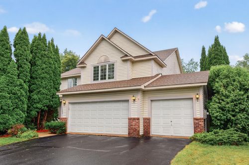 17600 Lenox Cir, Eden Prairie, MN, 55347-5356 | Card Image