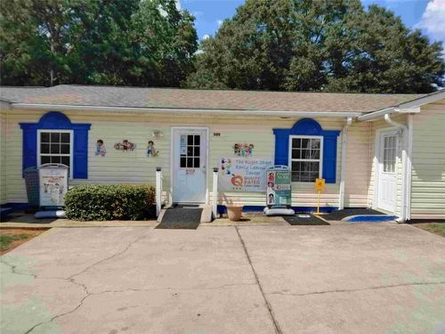 509 Bavarian Dr, Palmetto, GA, 30268-1412 | Card Image