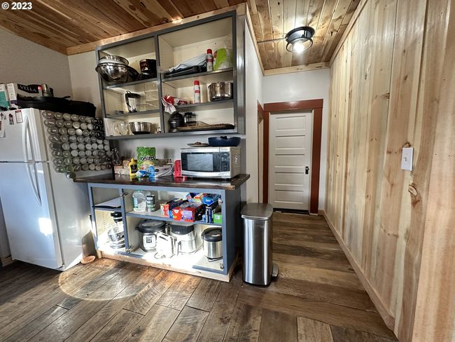 303 Rutledge St, House other with 3 bedrooms, 2 bathrooms and null parking in Fossil OR | Image 11