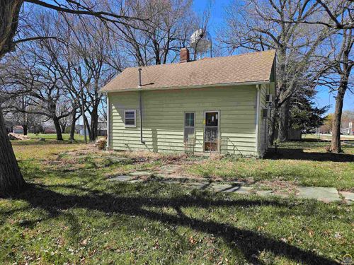 425 Grimsley St, Allen, KS, 66833 | Card Image