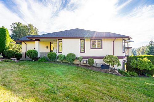 49-32777 Chilcotin Dr, Abbotsford, BC, V2T5W4 | Card Image