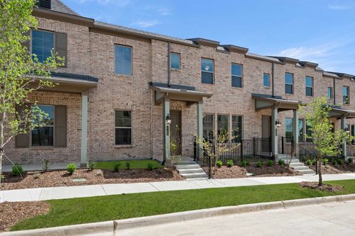 630 Redwood Way, Mansfield, TX, 76063-6975 | Card Image