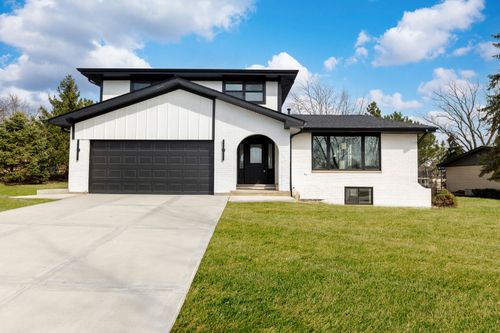 249 Johnson Ave, Frankfort, IL, 60423-1209 | Card Image