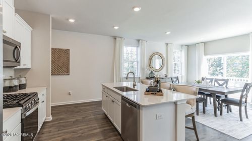 209 Bash Rd, Toms River, NJ, 08753-7205 | Card Image