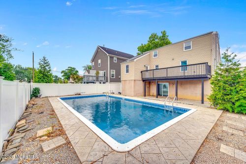 126 Dock St, Union Beach, NJ, 07735-2506 | Card Image