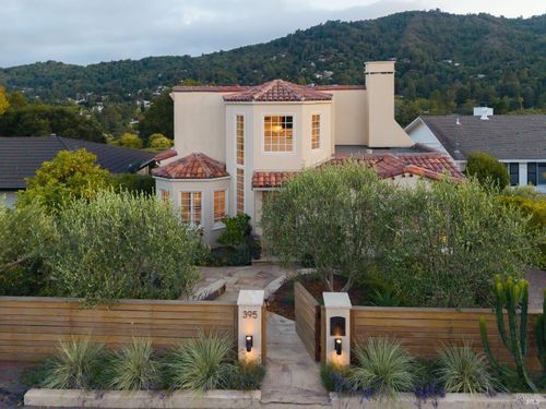 395 Elm Ave, Larkspur, CA, 94939-2040 | Card Image