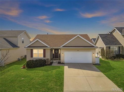 408 Wynchat Dr, O Fallon, MO, 63366-2663 | Card Image