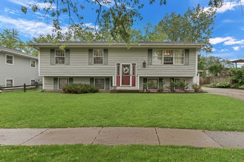 409 Greenview Dr, Park City, IL, 60085-4741 | Card Image