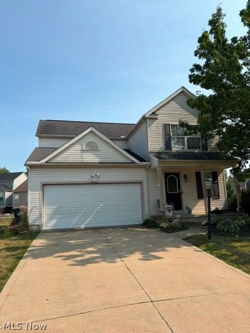 4466 Newcastle Cv, Brunswick, OH, 44212-4098 | Card Image