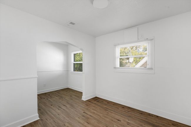 14375 Strathmoor St, House other with 5 bedrooms, 3 bathrooms and null parking in Detroit MI | Image 18