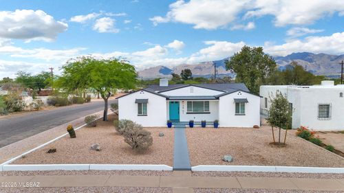 3001 E Helen St, Tucson, AZ, 85716-3814 | Card Image