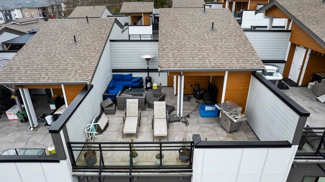 Exterior space | Image 4