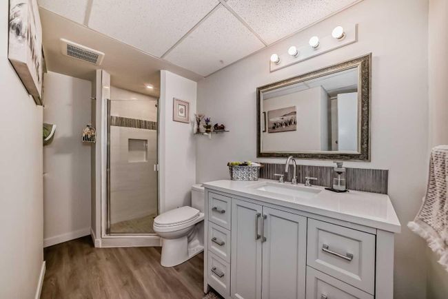 23 Sanderling Rise Nw, Home with 4 bedrooms, 3 bathrooms and 5 parking in Calgary AB | Image 21