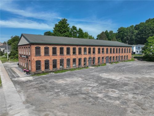 3420 Maple Ave, Pulaski, NY, 13142-4502 | Card Image