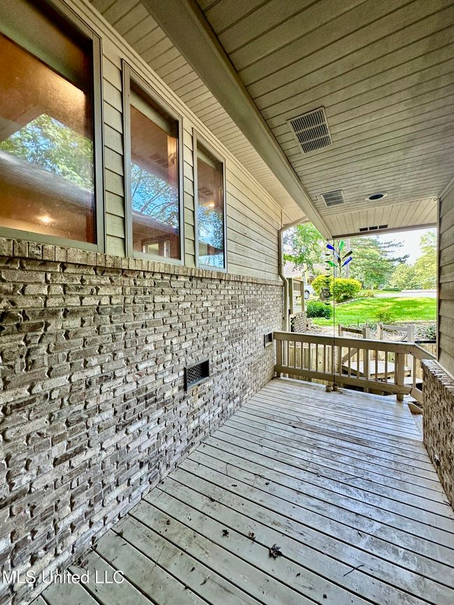 porch | Image 58