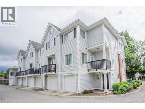 2-7231 No. 2 Rd, Richmond, BC, V7C3L7 | Card Image