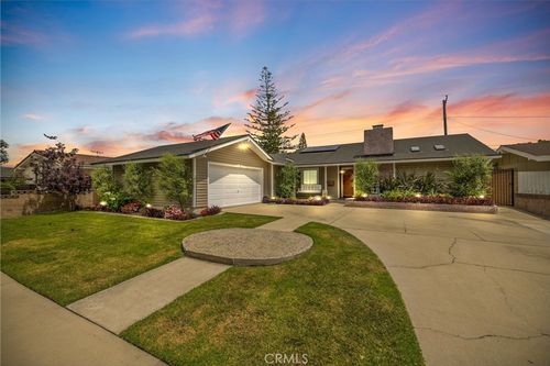 2662 Salmon Dr, Los Alamitos, CA, 90720 | Card Image