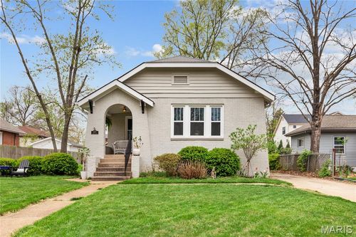 1027 Curran Ave, Kirkwood, MO, 63122-2814 | Card Image