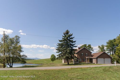 369 Highmount Rd, West Coxsackie, NY, 12192-2403 | Card Image