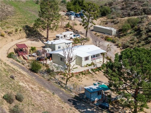 28274 San Martinez Grande Canyon Rd, Castaic, CA, 91384-2310 | Card Image