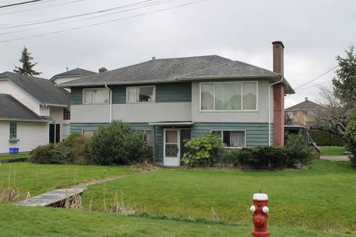 3180 Georgia St, Richmond, BC, V7E2R3 | Card Image