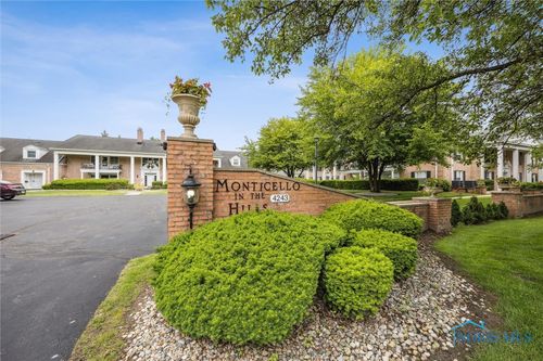 apt-204w-4243 Bancroft St, Ottawa Hills, OH, 43615-3988 | Card Image
